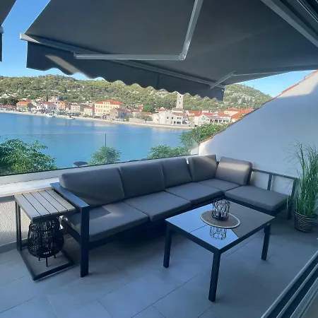 Tisno Central Apartments