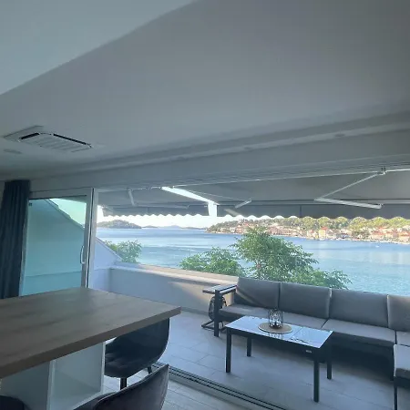 Apartment Tisno Central Apartments Tisno
