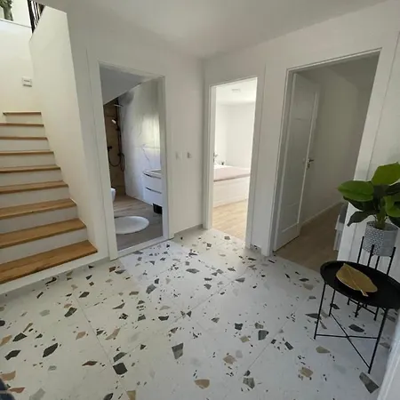 Tisno Central Apartments