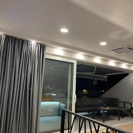 Apartment Tisno Central Apartments *