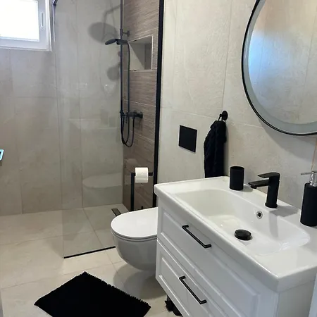 Tisno Central Apartments *