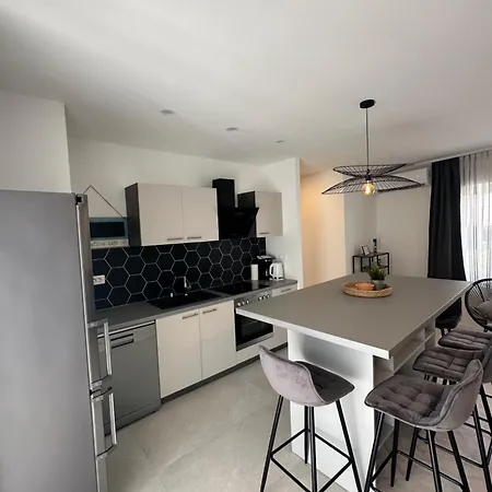 Tisno Central Apartments Apartman Tisno