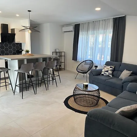 Apartman Tisno Central Apartments *