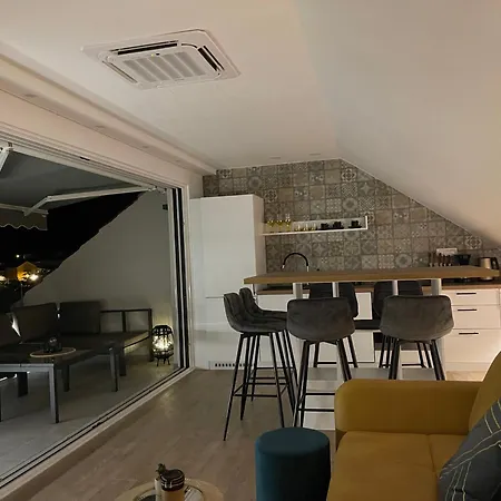 Appartamento Tisno Central Apartments