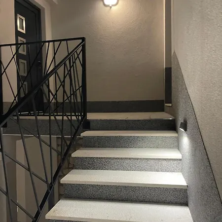 Tisno Central Apartments Appartamento Tisno