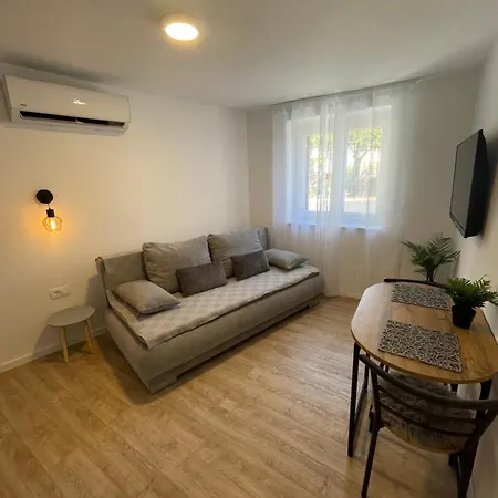 Apartment Tisno Central Apartments Tisno