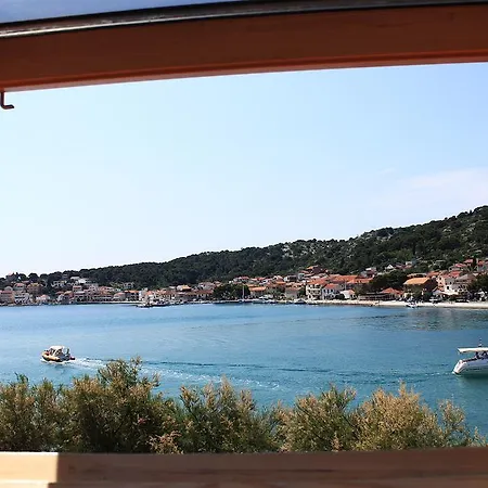 Tisno Central Apartments Tisno
