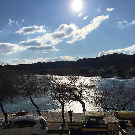 Tisno Central Apartments *