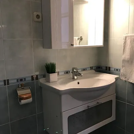 Tisno Central Apartments *