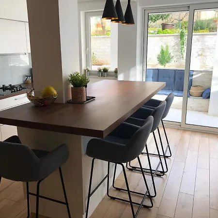 Apartment Tisno Central Apartments Tisno