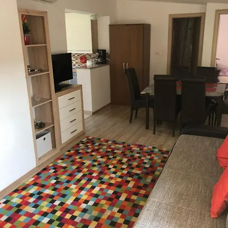Apartman Tisno Central Apartments