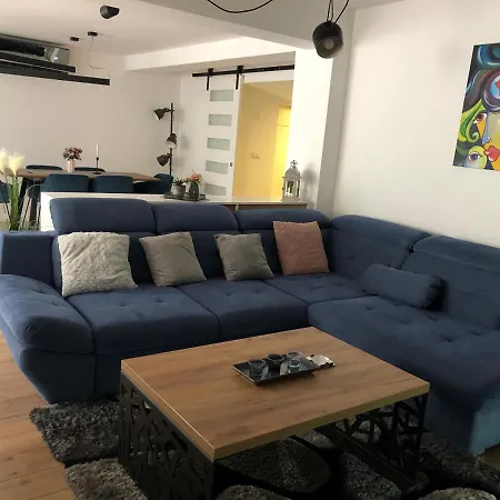 아파트 Tisno Central Apartments