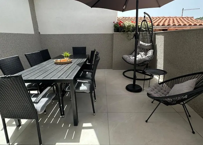 Tisno Central Apartments * Tisno