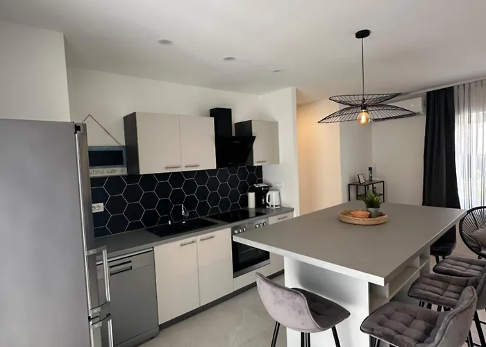 Tisno Central Apartments Apartman Tisno