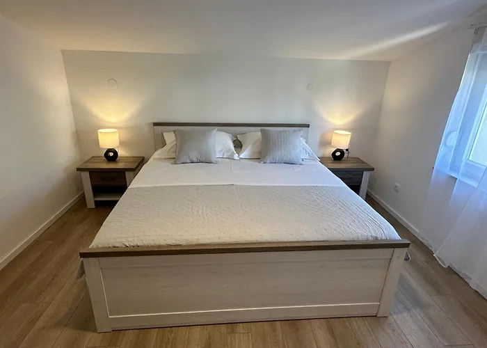 Tisno Central Apartments Tisno