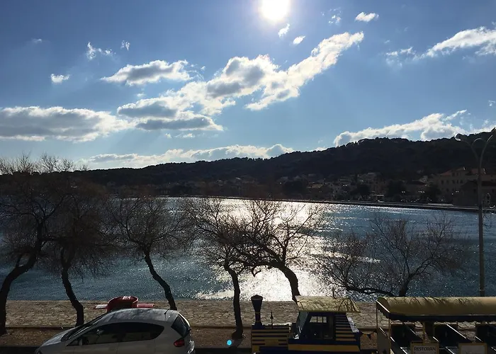 Tisno Central Apartments *