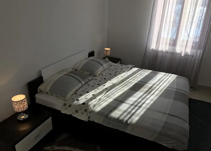 Tisno Central Apartments *