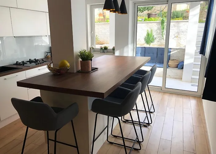 Apartment Tisno Central Apartments Tisno